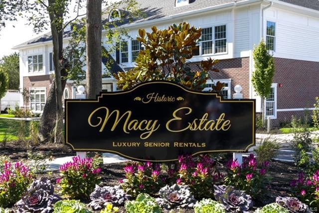 property at 46 Islip Ave