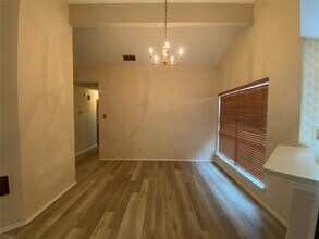 3534 Woodmere Ln in Sugar Land, TX - Building Photo - Building Photo