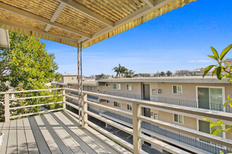 Overland Avenue Apartments in Los Angeles, CA - Building Photo - Building Photo