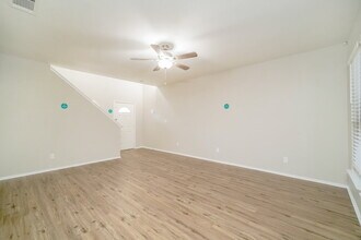 22142 Goldcrest Run in San Antonio, TX - Building Photo - Building Photo