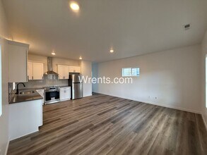 3710-3712 E Liberty Ave in Spokane, WA - Building Photo - Building Photo