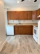 6 Cork Hill Rd in Franklin, NJ - Building Photo - Building Photo