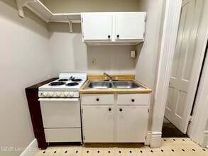 1503 S 4th St in Louisville, KY - Foto de edificio - Building Photo