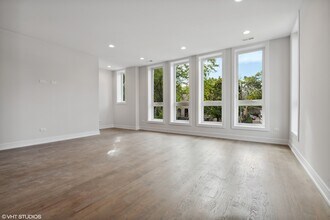 418 E Oakwood Blvd in Chicago, IL - Building Photo - Building Photo
