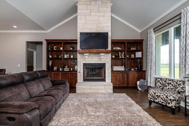 501 E Cemetery Rd in Canyon, TX - Foto de edificio - Building Photo