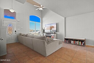 12000 Prairie Ridge St in El Paso, TX - Building Photo - Building Photo