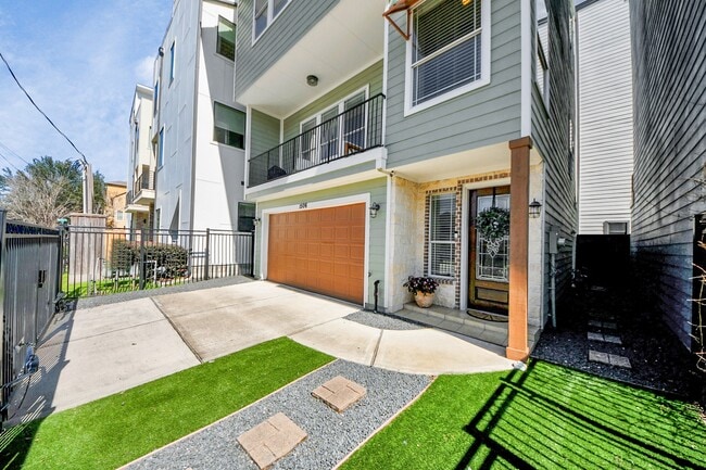 property at 1506 Colorado St