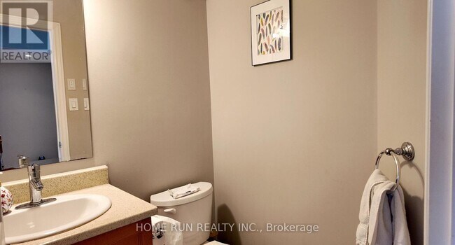 944 Fletcher Cir in Ottawa, ON - Building Photo - Building Photo