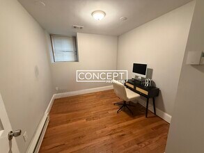 276-278 Parker Hill Ave. Unit B in Boston, MA - Foto de edificio - Building Photo