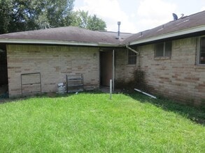8811 Burford Ln in Houston, TX - Building Photo - Building Photo