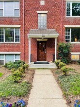 1224 N Meade St, Unit 25 in Arlington, VA - Building Photo - Building Photo