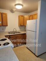3405 Oregon Dr in Anchorage, AK - Building Photo