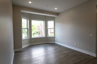 4000 W Girard Ave in Philadelphia, PA - Building Photo - Building Photo