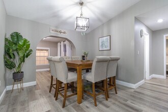 9605 129th Ave in Largo, FL - Building Photo - Building Photo