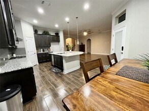 409 Betony Lp in Buda, TX - Building Photo - Building Photo