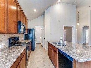 544 Braewick Dr in Fort Worth, TX - Building Photo - Building Photo