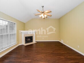 11635 Dempsey Dr in Arlington, TN - Foto de edificio - Building Photo