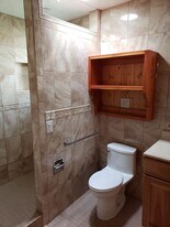 1016 W 14th St in Portales, NM - Building Photo