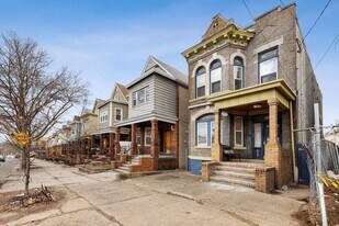 114 Carlton Ave in Jersey City, NJ - Building Photo