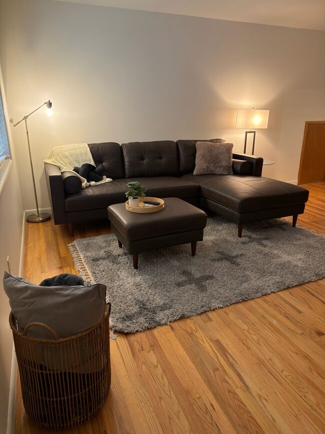 107 E 16th Ave
