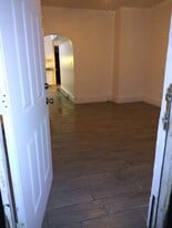 818 Shorb Ave NW, Unit 2