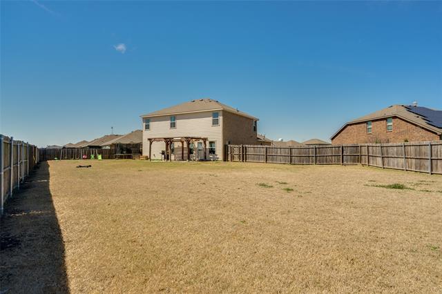 301 Plum Dr in Nevada, TX - Building Photo - Building Photo