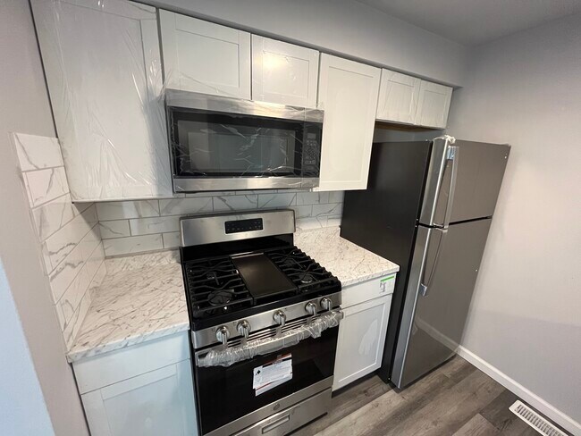 45 Ben Louis Dr in Belleville, IL - Building Photo - Building Photo