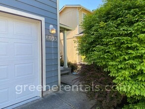 8035 26th Ave SE in Olympia, WA - Building Photo - Building Photo