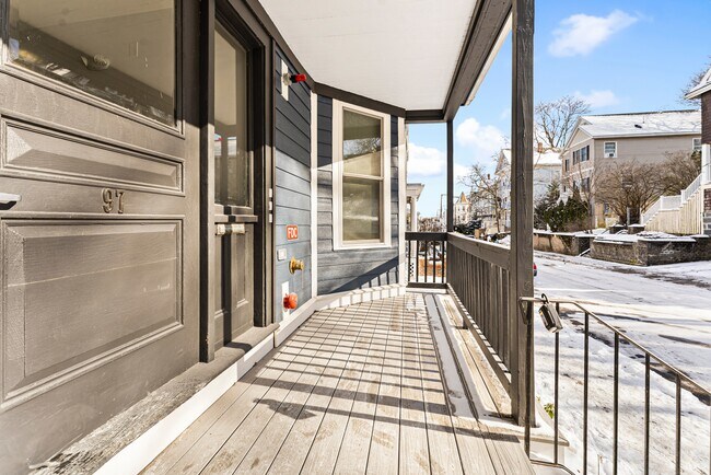 97 Hillside St, Unit 1 in Boston, MA - Building Photo - Building Photo