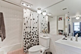 400 S Green St in Chicago, IL - Building Photo - Building Photo