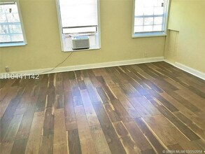 1521 N 59th Terrace in Hollywood, FL - Building Photo - Building Photo