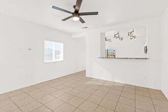 7060 S Red Maids Dr in Tucson, AZ - Building Photo - Building Photo