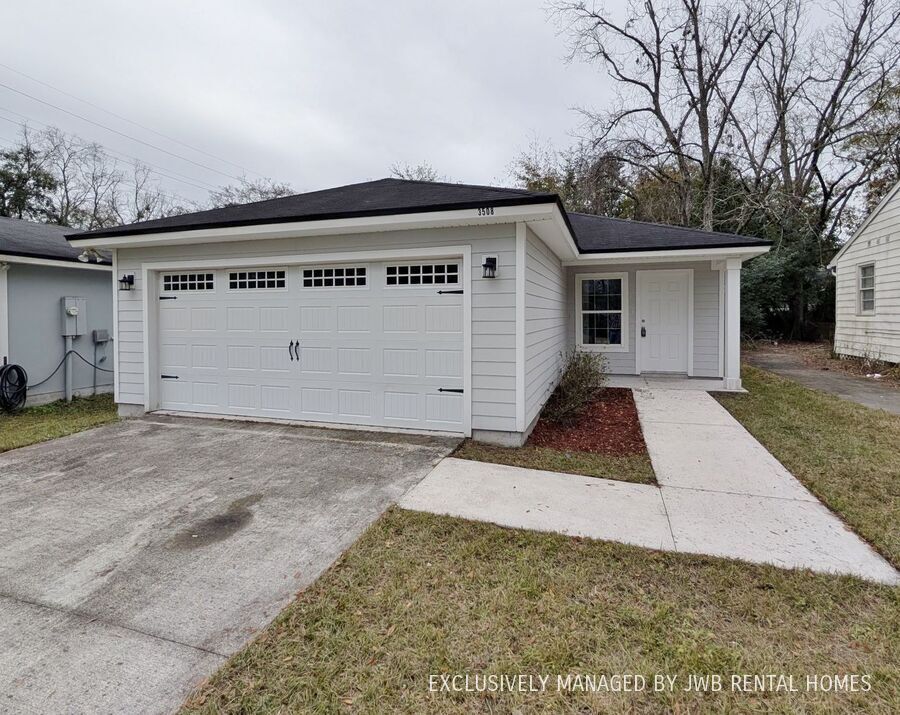 3508 Rosselle St in Jacksonville, FL - Building Photo