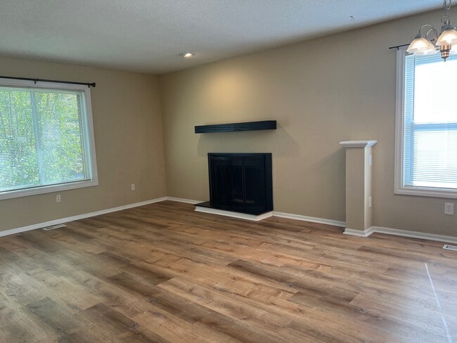 5804 Ryewyck Dr, Unit 5804 Ryewyck Drive Toledo