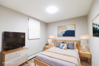 Elmwood Manor Apartments in Calgary, AB - Building Photo - Building Photo