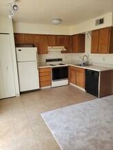 3243 Niagara Square in Pittsburgh, PA - Foto de edificio - Building Photo