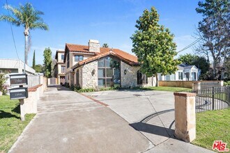 12841 Landale St in Los Angeles, CA - Building Photo - Building Photo