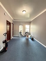 304 Grant Ave in Brooklyn, NY - Building Photo