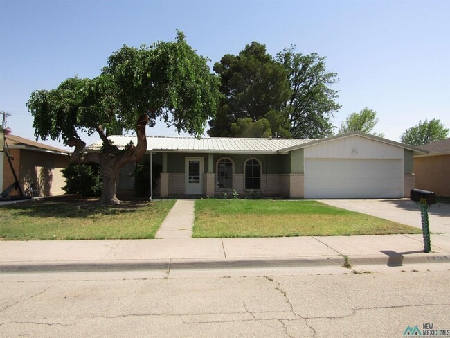 property at 1707 W Currier Ave