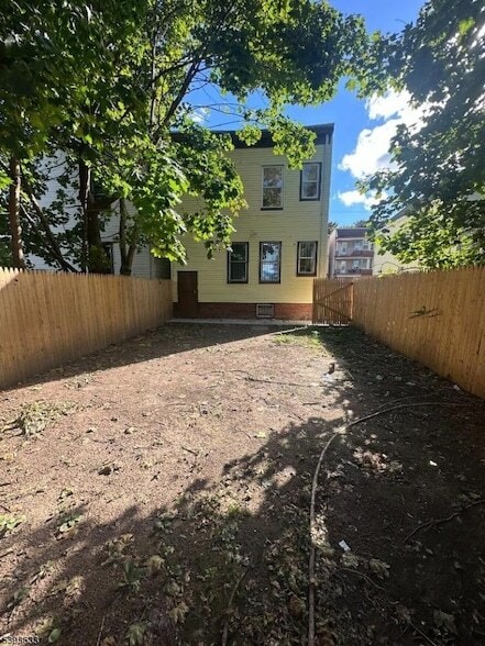 307 21st St, Unit 2 in Irvington, NJ - Building Photo - Building Photo