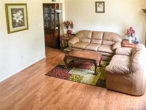 431 Glenbrook Rd in Stamford, CT - Building Photo - Building Photo