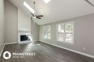 3720 Waterton Leas Ct in Charlotte, NC - Building Photo - Building Photo
