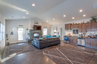 Villas at Tullamore in Post Falls, ID - Building Photo - Interior Photo