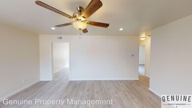 2180 Placentia Ave in Costa Mesa, CA - Building Photo - Building Photo