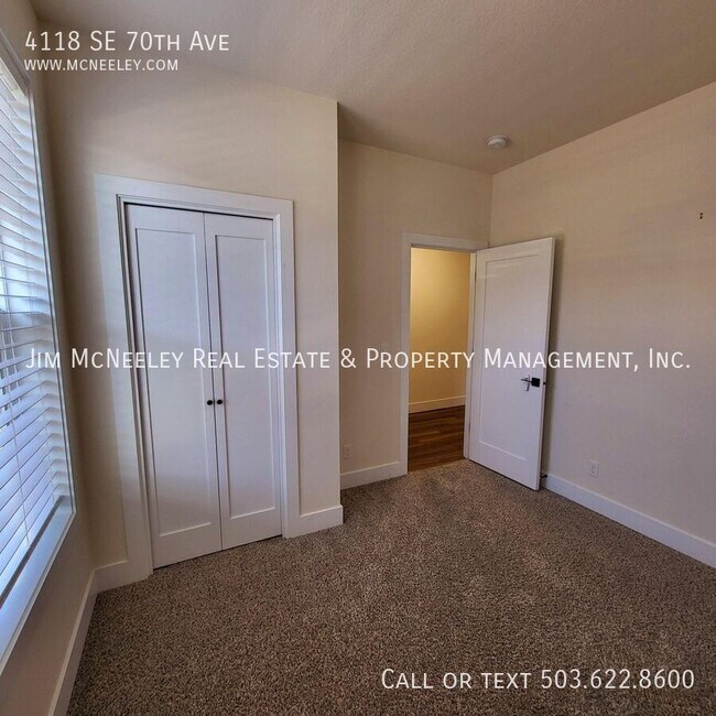 4118 SE 70th Ave in Hillsboro, OR - Building Photo - Building Photo