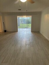 192 Cape Cod Cir in Greenacres, FL - Building Photo - Building Photo
