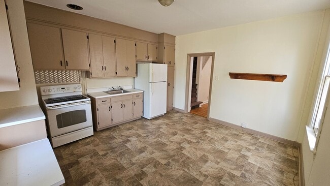 56 E Baltimore St in Hagerstown, MD - Building Photo - Building Photo