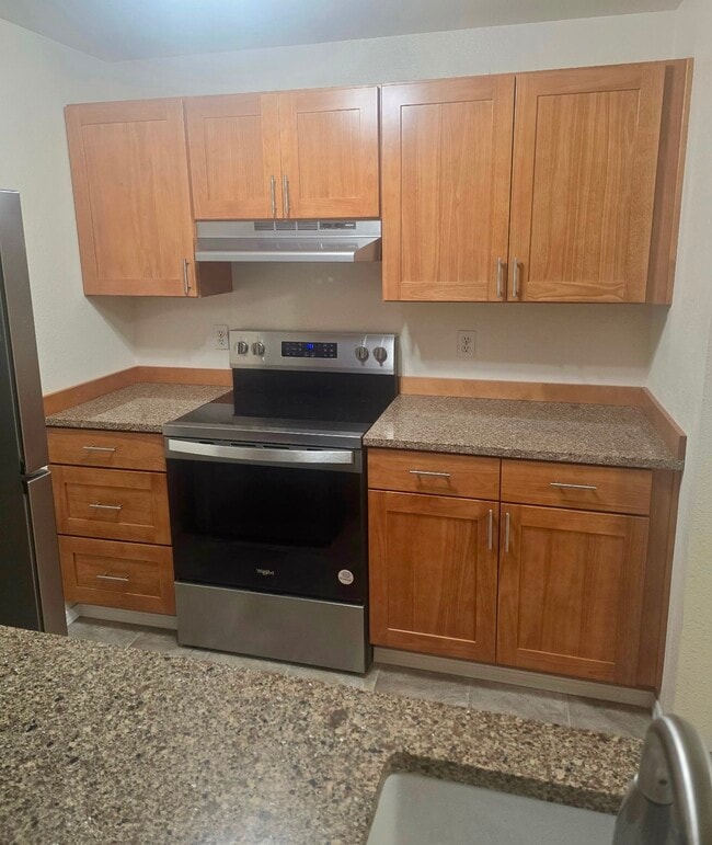 7317 224th St SW, Unit A8 in Edmonds, WA - Building Photo - Building Photo
