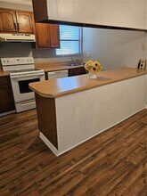2811 SW Archer Rd in Gainesville, FL - Building Photo - Building Photo