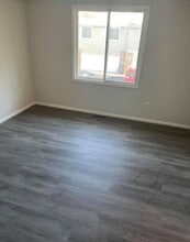 1272 Deercliff Ln in Eagan, MN - Building Photo - Building Photo